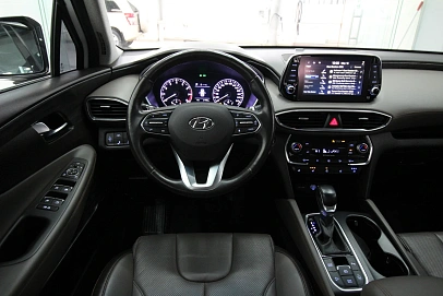 Hyundai Santa Fe, 2019г, передний привод, автомат