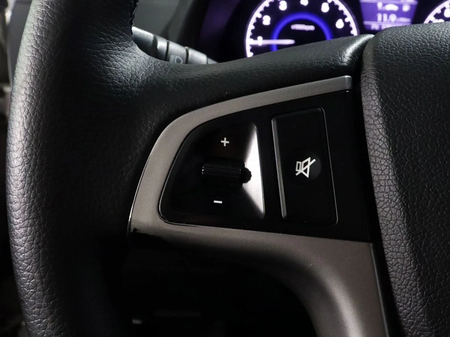 Hyundai Solaris, 2014г., передний привод, автомат