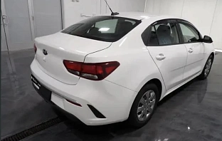 Kia Rio, 2021г, передний привод, вариатор