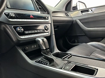 Hyundai Sonata, 2019г, передний привод, автомат