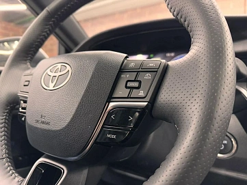 Toyota Camry, 2025г, передний привод, вариатор