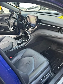 Toyota Camry, 2021г, передний привод, автомат