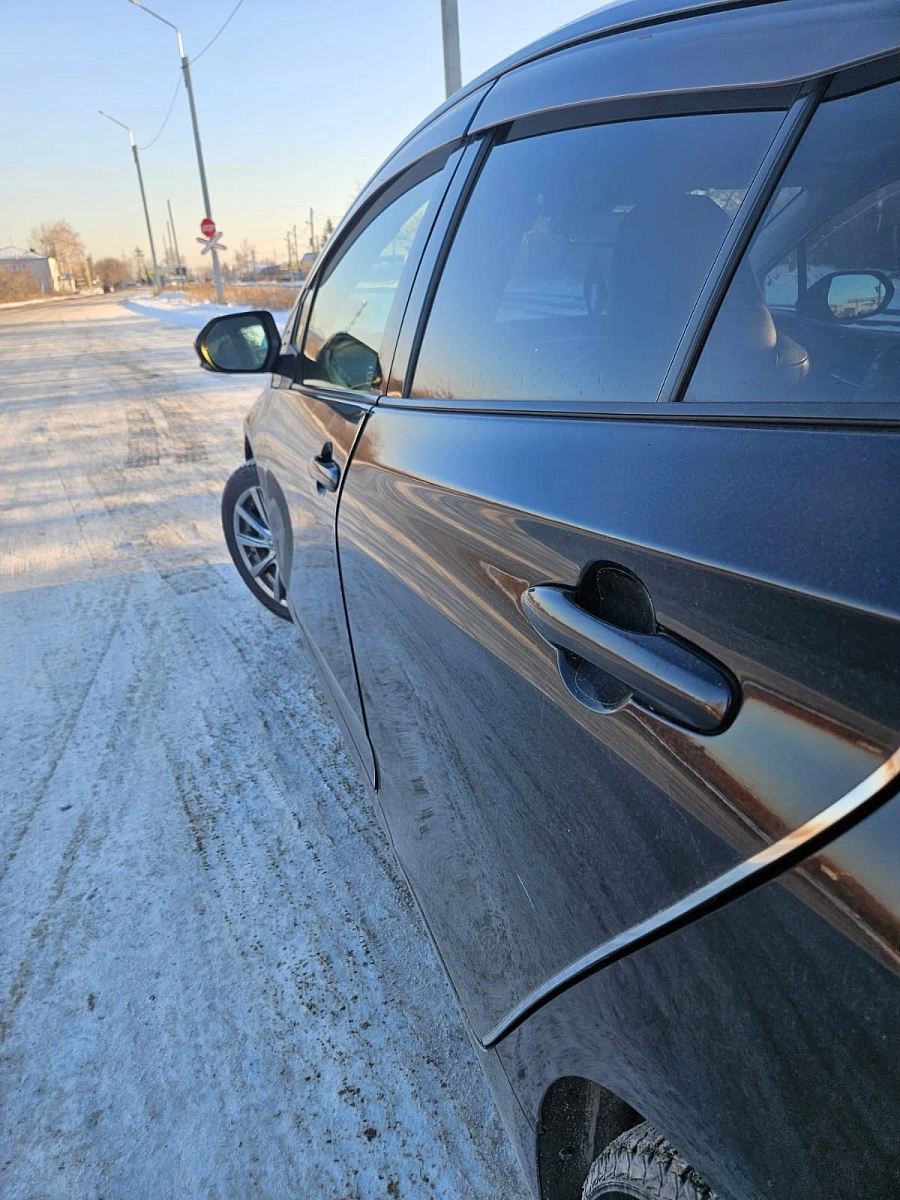 Toyota Prius, 2016г., передний привод, автомат