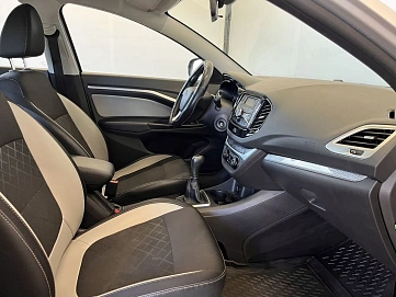 Lada (ВАЗ) Vesta, 2020г, передний привод, механика
