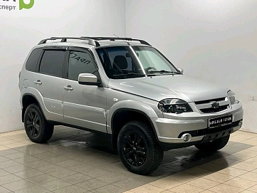 Chevrolet Niva, 2013г, полный привод, механика