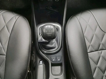 Kia Rio, 2013г., передний привод, механика