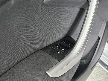 Opel Astra, 2010г, передний привод, механика