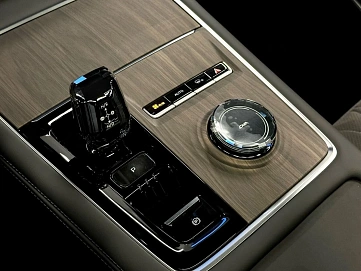 Geely Monjaro, 2025г, полный привод, автомат