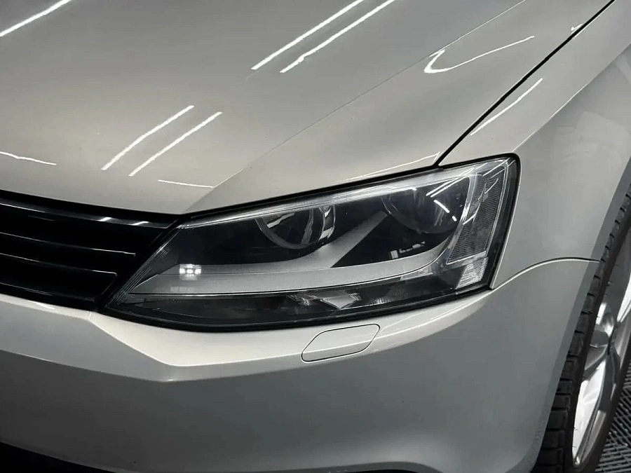 Volkswagen Jetta, 2014г., передний привод, автомат