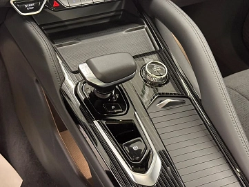 Geely Monjaro, 2024г, полный привод, автомат