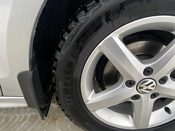 Volkswagen Jetta, 2013г, передний привод, автомат