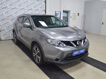 Nissan Qashqai, 2018г, передний привод, вариатор