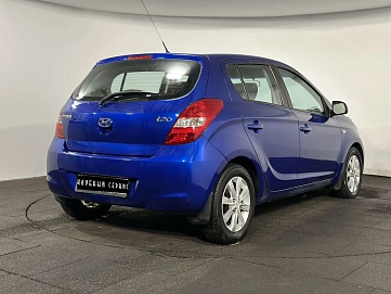 Hyundai i20, 2010г, передний привод, автомат