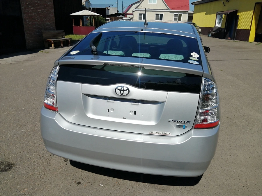 Toyota Prius, 2008г., передний привод, автомат
