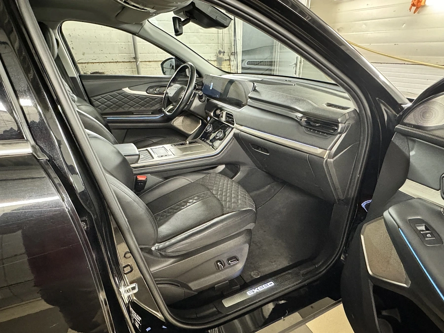 Exeed TXL, 2022г., полный привод, робот