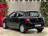 Renault Sandero, 2015г., передний привод, механика