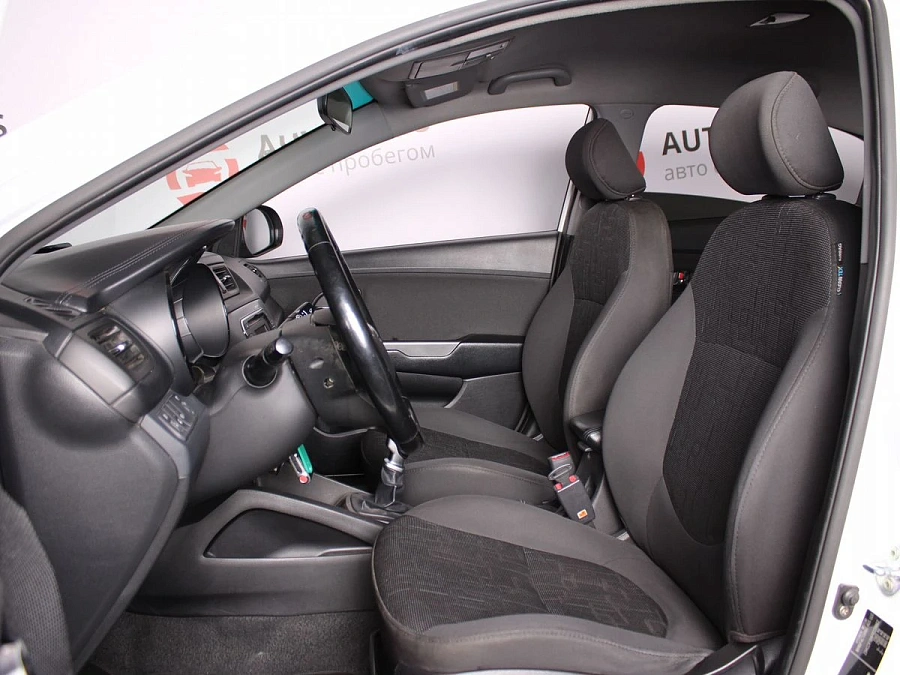 Kia Rio, 2014г., передний привод, механика