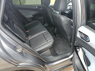 Volkswagen ID.4, 2022г, задний привод, автомат