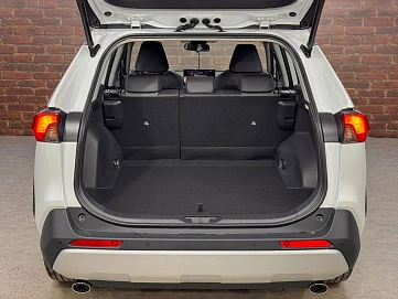 Toyota RAV4, 2025г, полный привод, вариатор