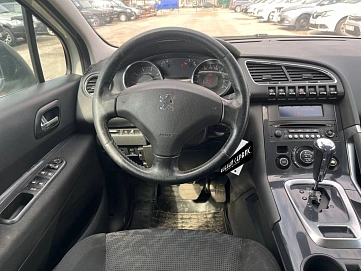 Peugeot 3008, 2011г, передний привод, автомат