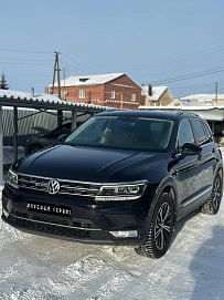 Volkswagen Tiguan, 2017г, полный привод, робот