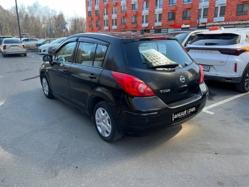 Nissan Tiida, 2012г, передний привод, автомат