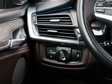 BMW X5, 2017г, полный привод, автомат