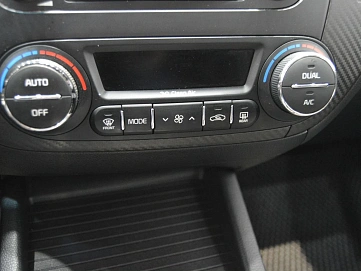 Kia Cerato, 2015г, передний привод, автомат