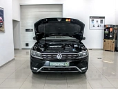 Volkswagen Tiguan, 2019г., полный привод, робот