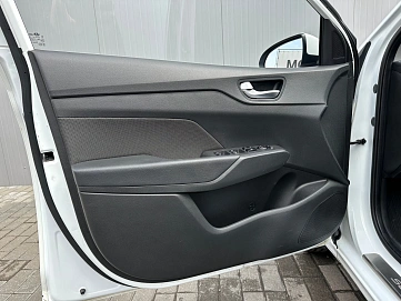 Hyundai Solaris, 2019г., передний привод, автомат