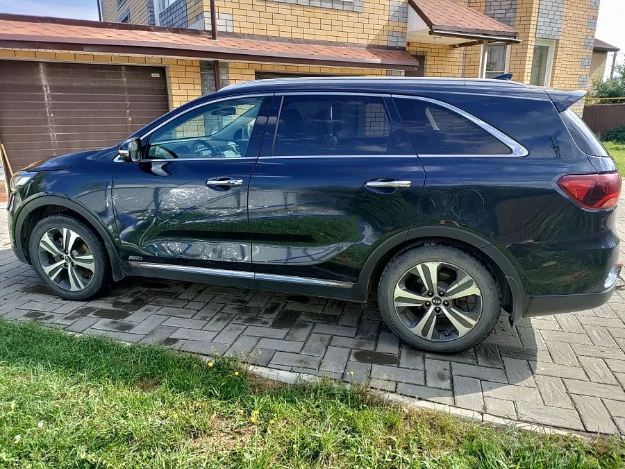 Kia Sorento, 2017г., полный привод, автомат