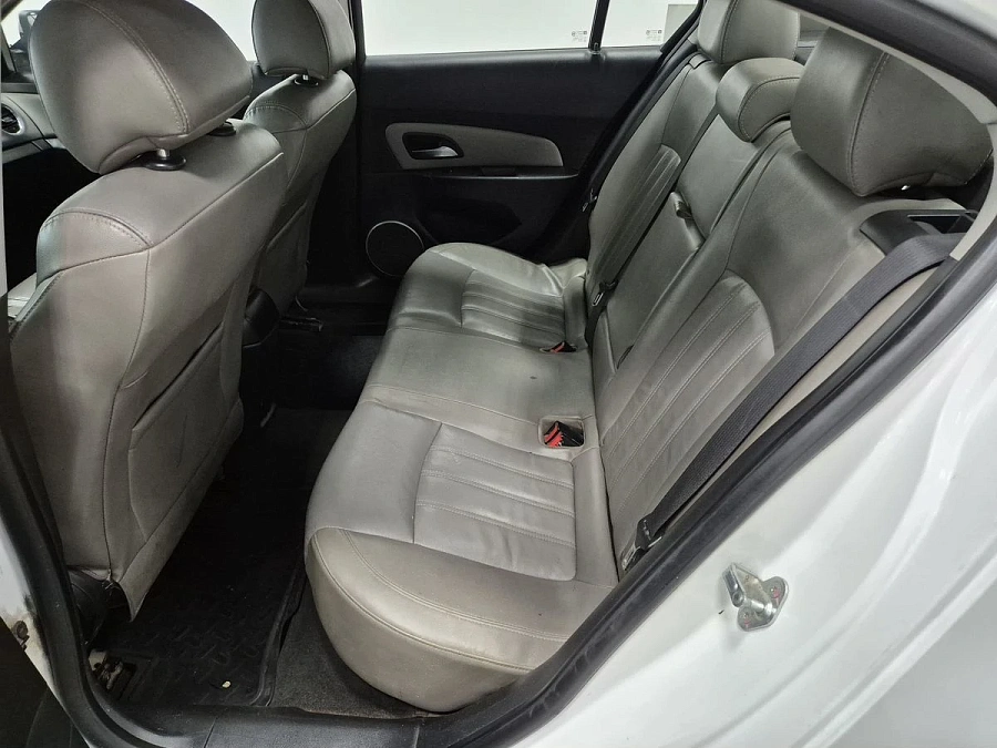 Chevrolet Cruze, 2013г., передний привод, механика