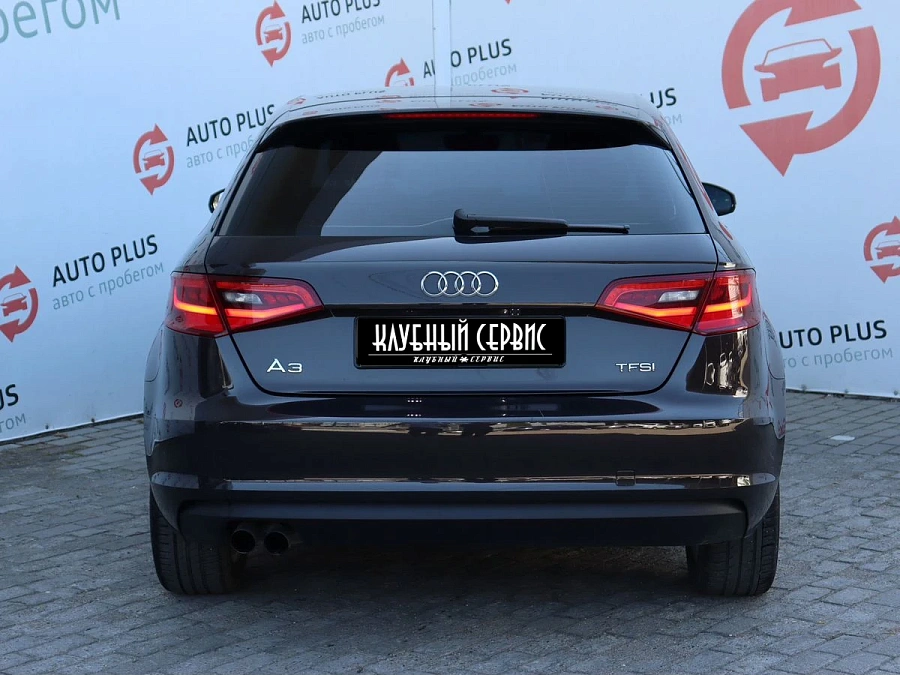 Audi A3, 2015г., передний привод, робот