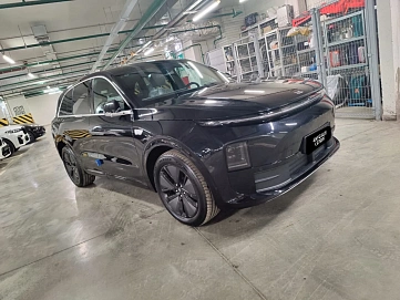 LiXiang L7, 2024г, полный привод, автомат
