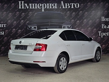 Skoda Octavia, 2019г, передний привод, автомат