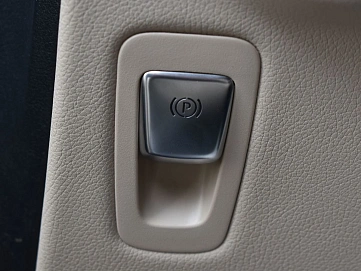 Mercedes-Benz V-Класс, 2018г., полный привод, автомат