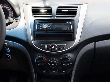 Hyundai Solaris, 2011г, передний привод, механика