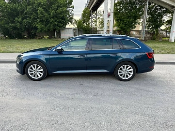 Skoda Superb, 2017г, передний привод, робот
