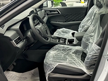 Mitsubishi Outlander, 2023г, передний привод, вариатор