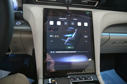 Hongqi H5, 2024г, передний привод, автомат