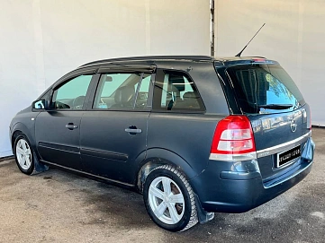 Opel Zafira, 2008г, передний привод, механика