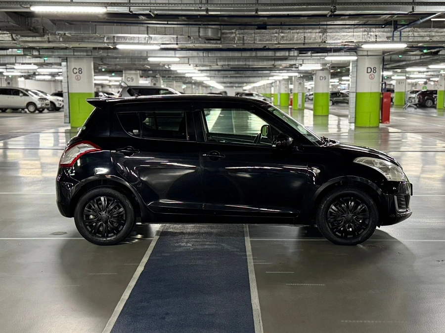 Suzuki Swift, 2014г., передний привод, вариатор