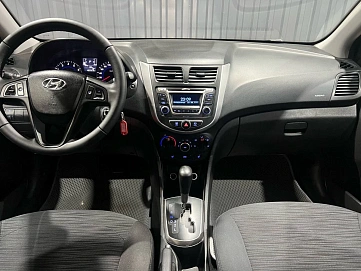 Hyundai Solaris, 2016г, передний привод, автомат