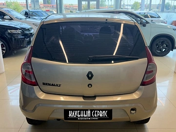 Renault Sandero, 2012г, передний привод, механика