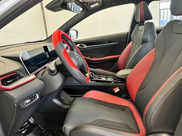 Geely Coolray, 2024г, передний привод, робот