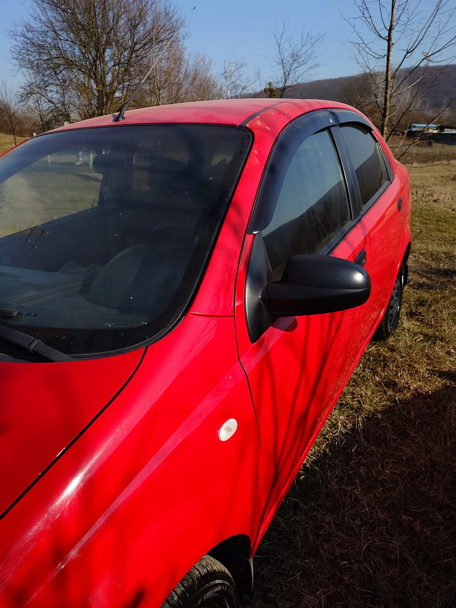 Chevrolet Aveo, 2005г., передний привод, механика