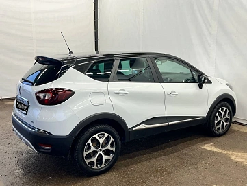 Renault Kaptur, 2017г, полный привод, автомат