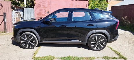 Geely Atlas, 2024г, полный привод, автомат