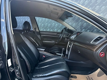 Nissan Teana, 2012г., передний привод, вариатор