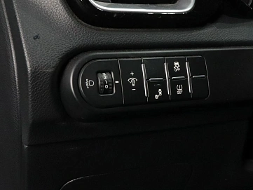 Kia Ceed, 2021г, передний привод, робот